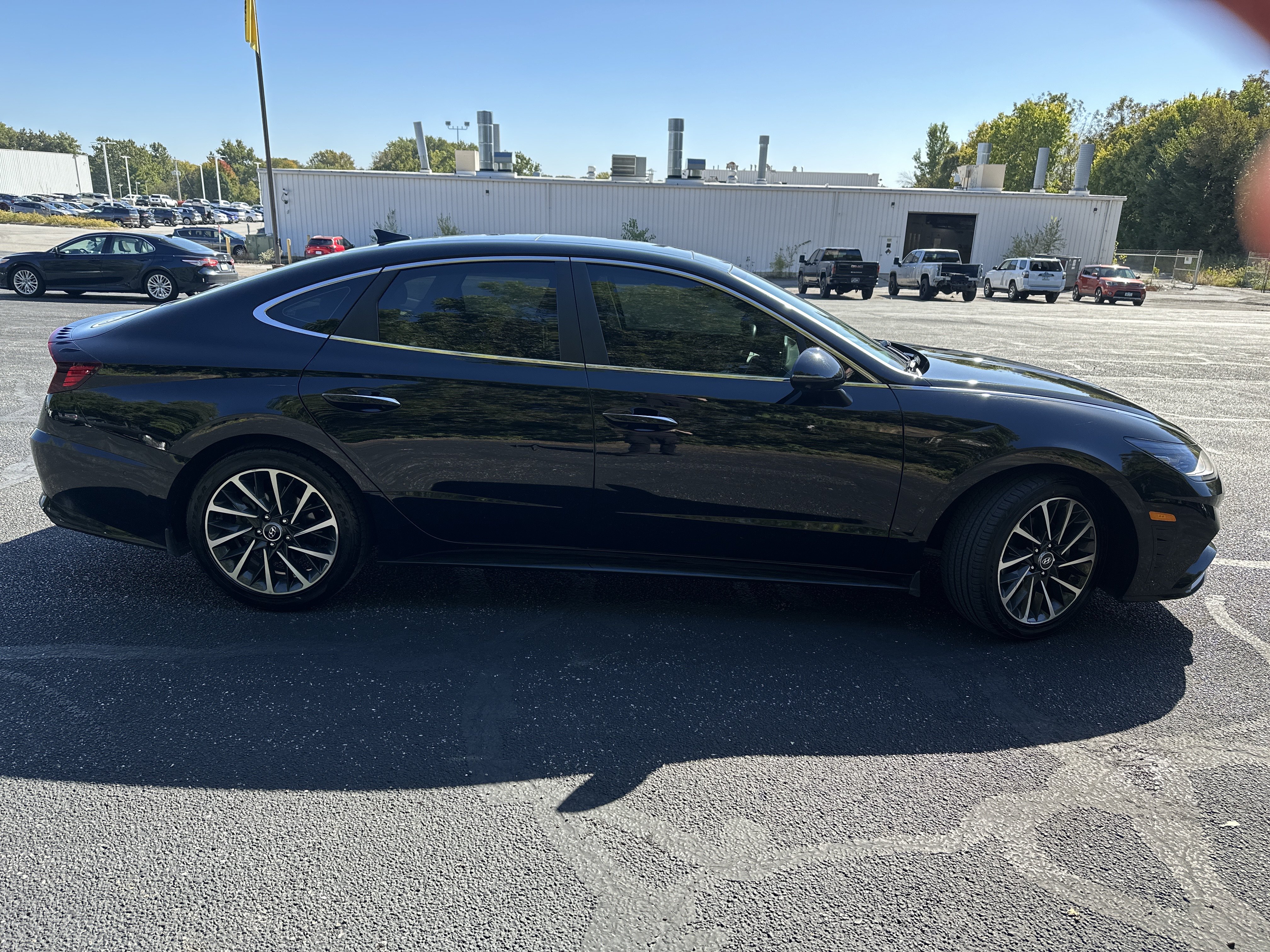 Used 2023 Hyundai Sonata Limited FWD image 8