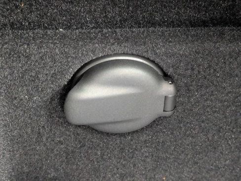 Used 2025 Tesla Model 3 Long Range RWD image 21