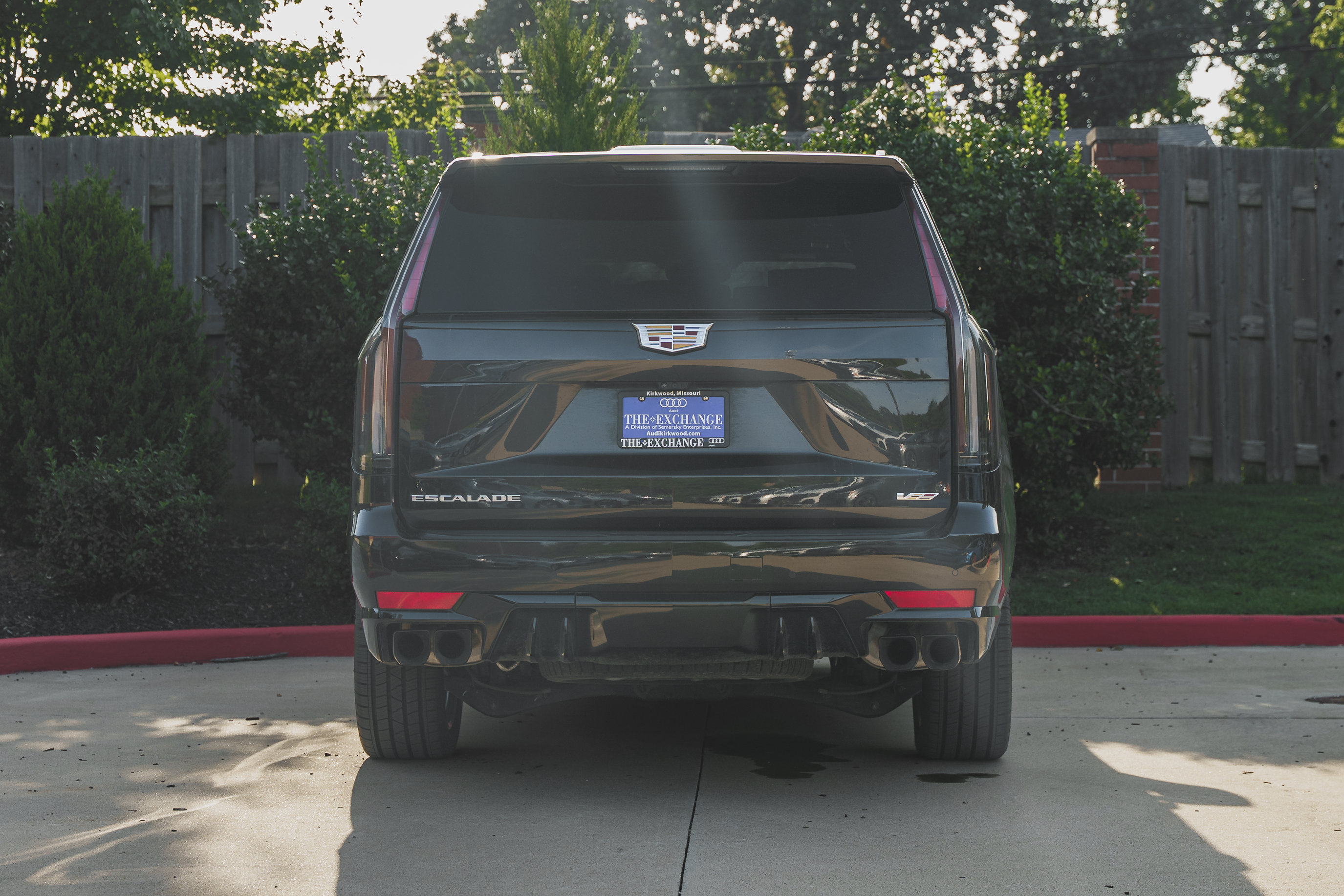 Used 2024 Cadillac Escalade V w/ LPO, Floor Liner Package AWD/4WD image 28