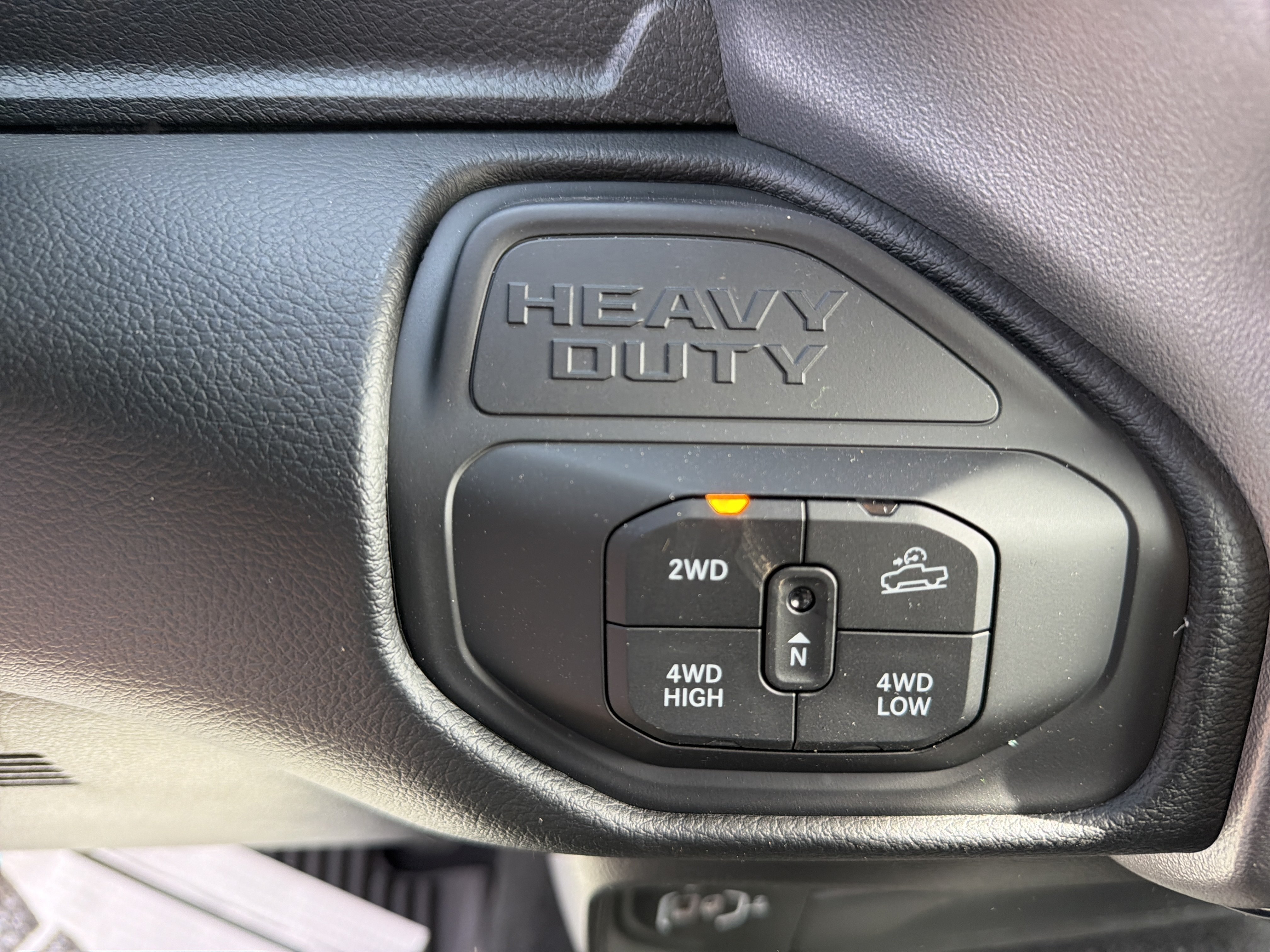 New 2026 RAM 2500 Big Horn AWD/4WD image 22