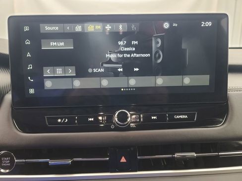 Used 2025 Mitsubishi Outlander SE image 31