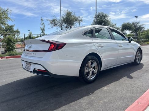 Used 2021 Hyundai Sonata SE image 6