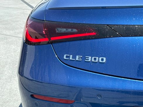 Used 2025 Mercedes-Benz CLE 300 4MATIC Coupe image 8