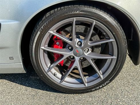 Used 2009 Chevrolet Corvette Z06 RWD image 17
