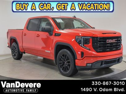 Used 2023 GMC Sierra 1500 Elevation