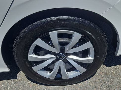 Certified 2025 Honda Civic LX image 8