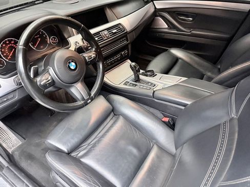 Used 2015 BMW 550i xDrive Sedan AWD/4WD image 9