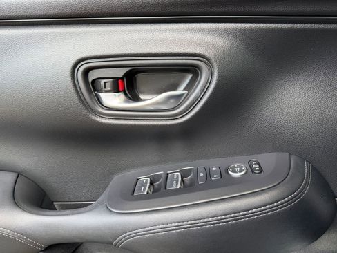 Used 2024 Honda HR-V EX-L image 13