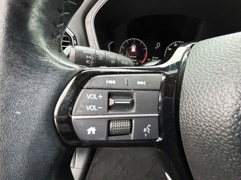 Used 2024 Honda Pilot EX-L image 17