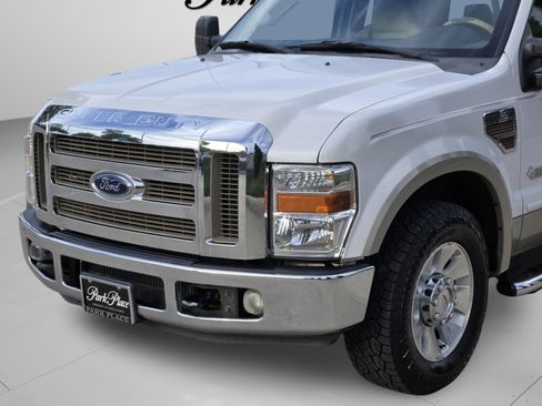 Used 2010 Ford F250 Lariat RWD image 31