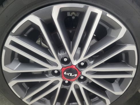 Used 2022 Kia Forte GT w/ GT Technology Package FWD image 31