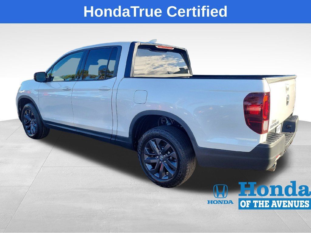 Certified 2023 Honda Ridgeline Sport image 4