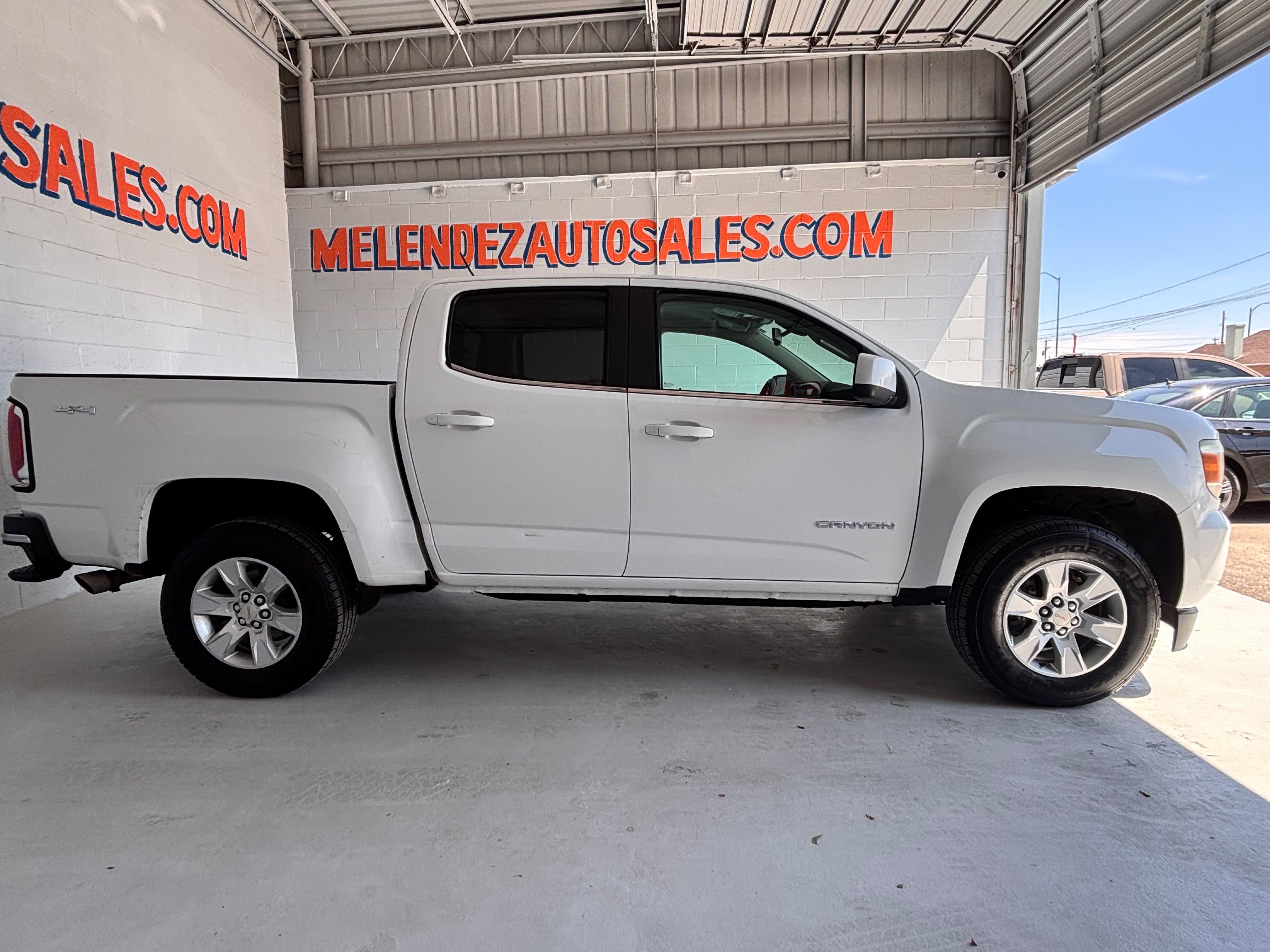 Used 2017 GMC Canyon SLE w/ SLE Convenience Package AWD/4WD image 7