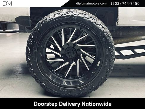Used 2017 Chevrolet Silverado 2500 LT AWD/4WD image 35