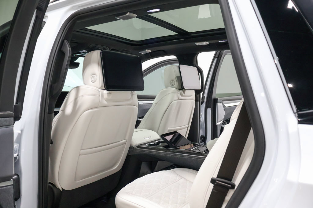 Used 2026 Cadillac Escalade V AWD/4WD image 53