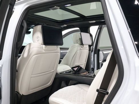 Used 2026 Cadillac Escalade V AWD/4WD image 53