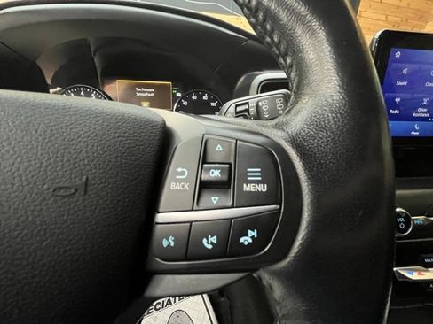Used 2020 Ford Explorer XLT w/ Equipment Group 202A AWD/4WD image 23