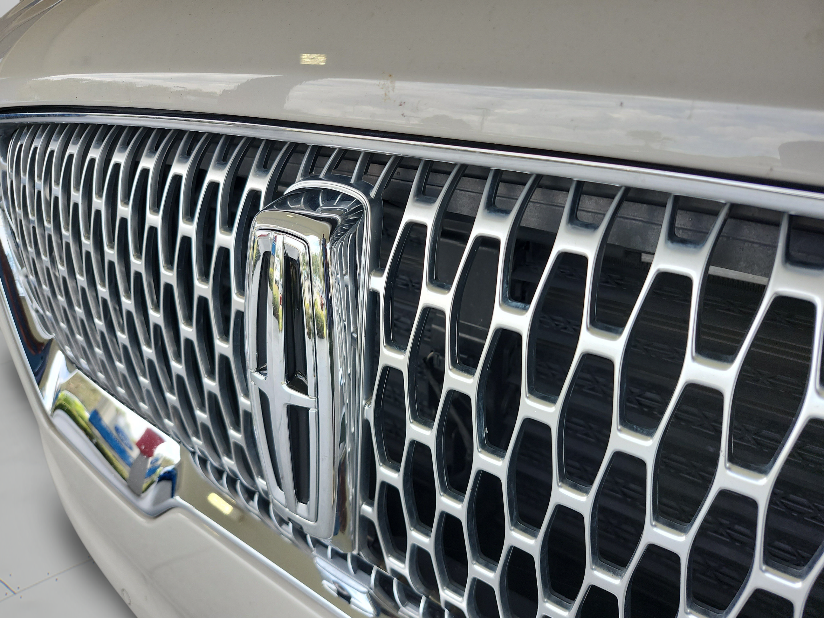 Used 2024 Lincoln Aviator Reserve RWD image 23