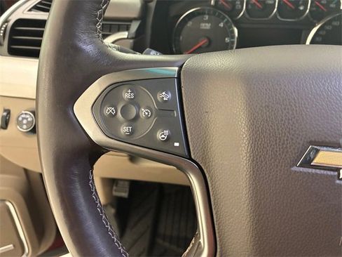 Used 2016 Chevrolet Suburban LTZ image 23