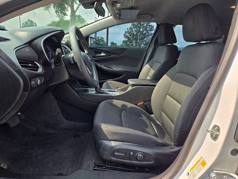 Used 2023 Chevrolet Malibu LT FWD image 10