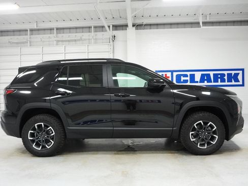 New 2026 Chevrolet Equinox ACTIV w/ Convenience Package III image 4