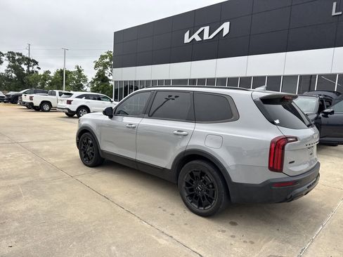 Used 2022 Kia Telluride SX w/ SX Prestige Package AWD/4WD image 20