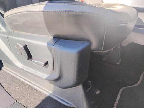 Used 2019 Ford F350 Platinum w/ Platinum Ultimate Package image 33