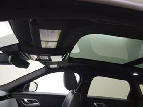 Used 2025 Land Rover Range Rover Velar Dynamic SE AWD/4WD image 5