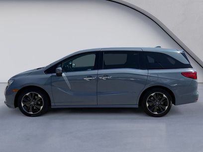 Used 2024 Honda Odyssey Elite