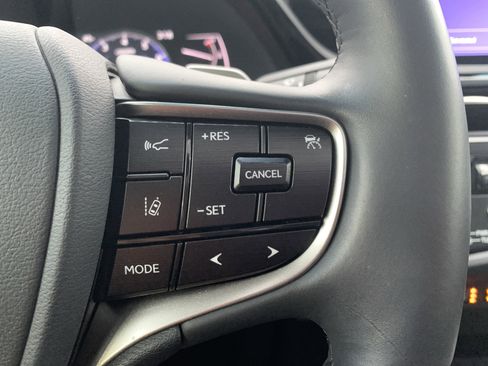 Certified 2025 Lexus ES 350 w/ Ultra Luxury Package image 20