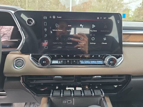 New 2026 GMC Canyon Denali image 24