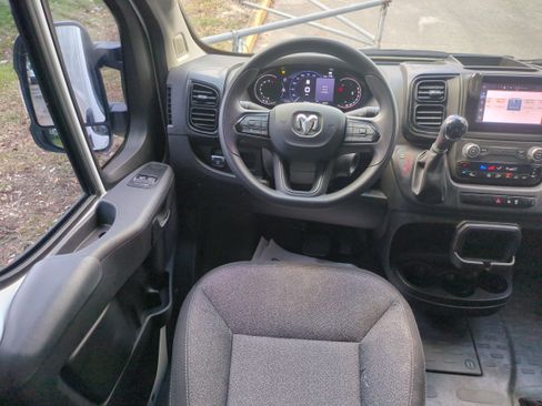 Used 2023 RAM ProMaster 2500 image 16