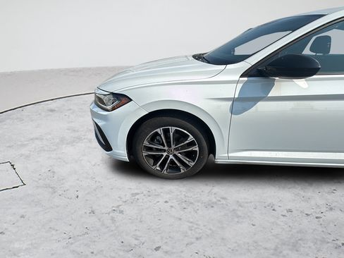 Used 2025 Volkswagen Jetta Sport FWD image 21