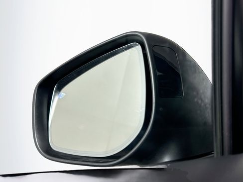 Used 2018 Subaru Outback 2.5i Limited image 16