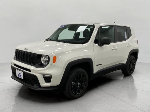 Used 2023 Jeep Renegade Latitude AWD/4WD image 9