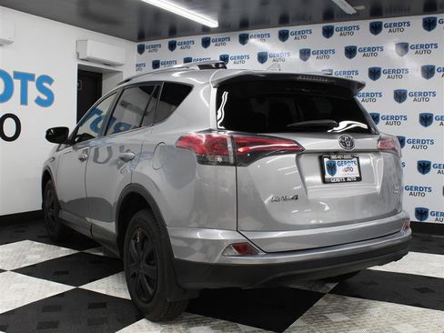 Used 2018 Toyota RAV4 LE w/ All Weather Liner Package image 2