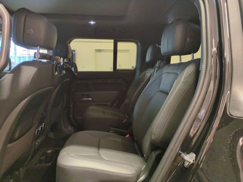 New 2026 Land Rover Defender 130 V8 AWD/4WD image 23