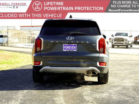 Used 2022 Hyundai Palisade Limited w/ Cargo Package image 7