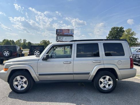 Used 2008 Jeep Commander Sport AWD/4WD image 20