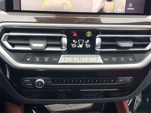 Used 2024 BMW X4 xDrive30i w/ Premium Package image 37