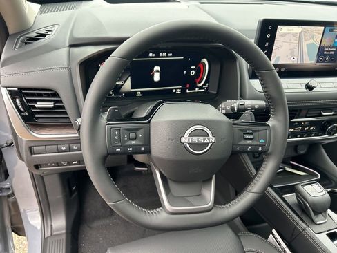 New 2026 Nissan Rogue Platinum w/ Platinum Premium Package AWD/4WD image 10