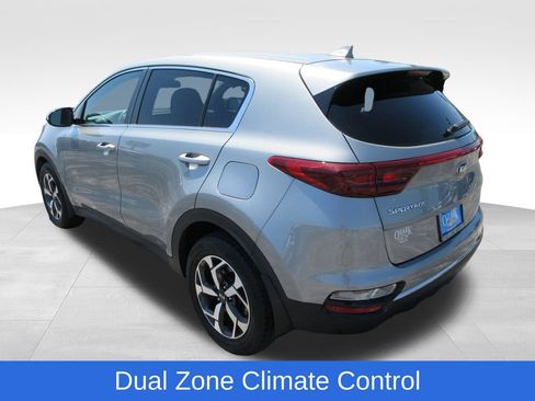 Used 2020 Kia Sportage LX w/ LX Popular Package FWD image 3
