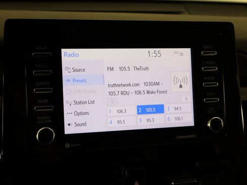 Used 2023 Toyota Camry SE image 29