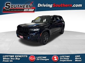 Used 2024 Jeep Grand Cherokee Trailhawk w/ Advanced Protech Group II AWD/4WD 360° Tour