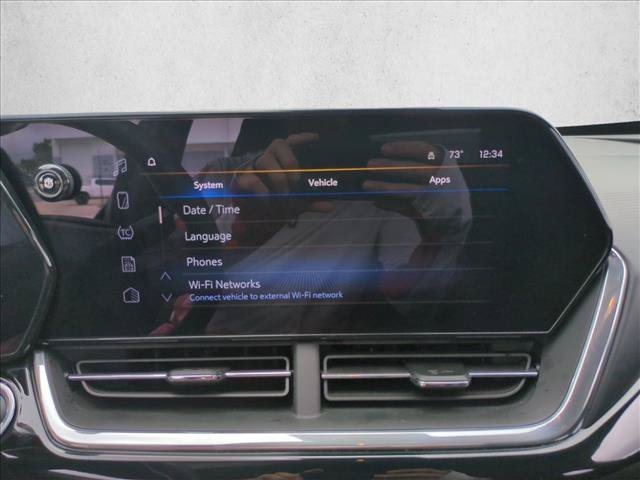 Used 2024 Chevrolet Trax RS w/ Driver Confidence Package FWD image 14