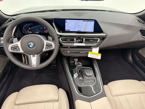 New 2026 BMW Z4 sDrive30i w/ Shadowloine Package RWD image 23