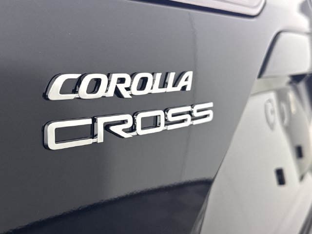 New 2026 Toyota Corolla Cross LE w/ Cold Weather Package AWD/4WD image 17