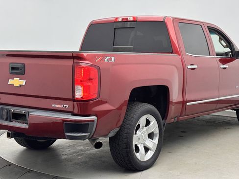 Used 2018 Chevrolet Silverado 1500 LTZ Z71 image 7