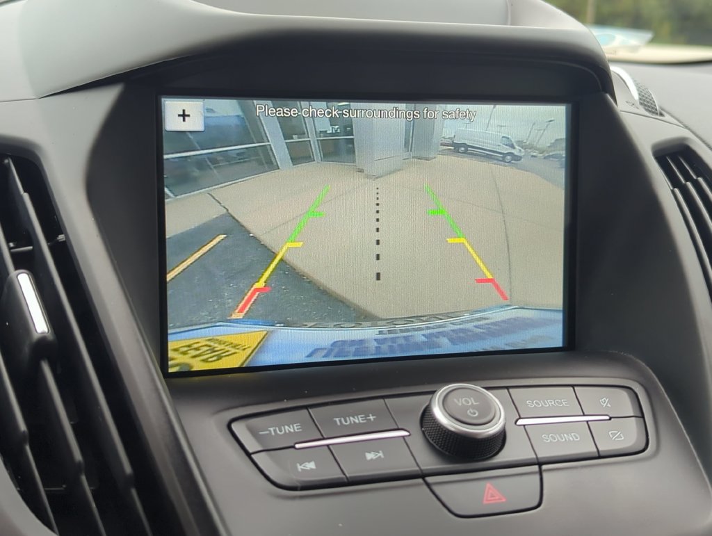 Used 2019 Ford Escape SE AWD/4WD image 18