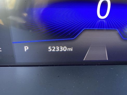 Used 2024 Volkswagen Taos SE FWD image 24
